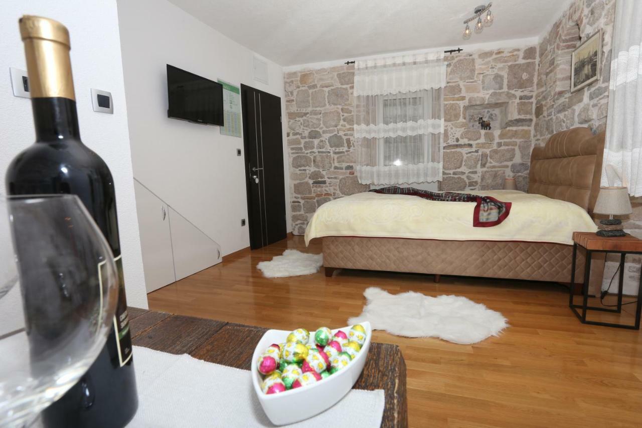 Apartments Nikolla Split Kültér fotó
